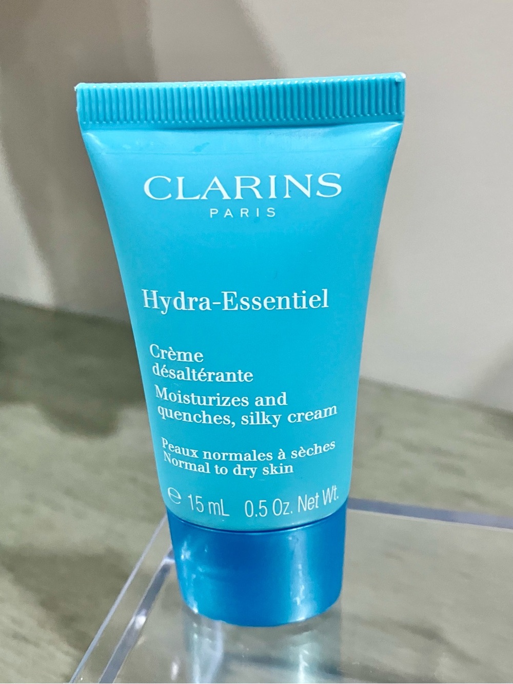 Clarins Hydra-Essentiel Moisturizing Cream